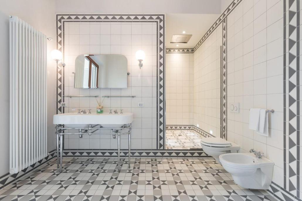 Borgo Pinti Suites Le Stanze Dei Nobili Florenz Exterior foto