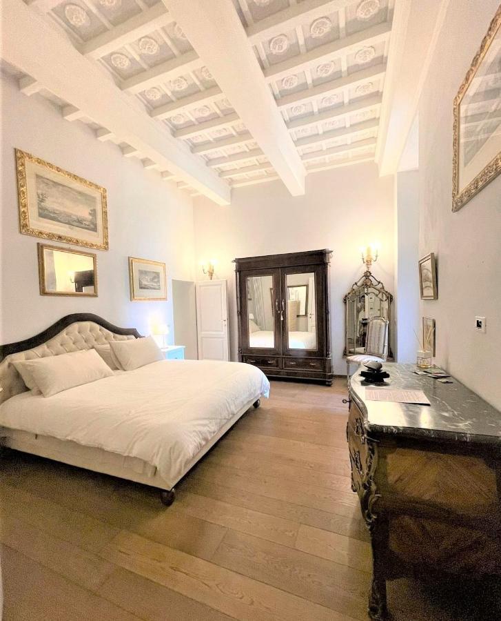 Borgo Pinti Suites Le Stanze Dei Nobili Florenz Exterior foto