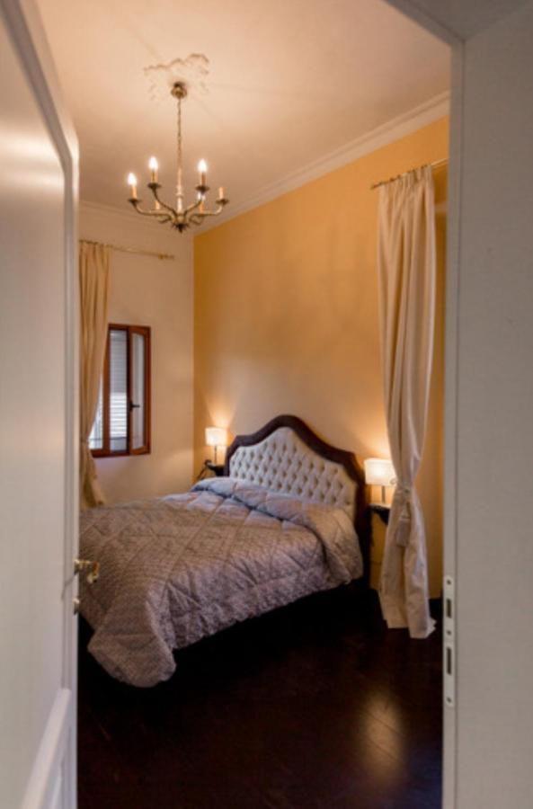 Borgo Pinti Suites Le Stanze Dei Nobili Florenz Exterior foto
