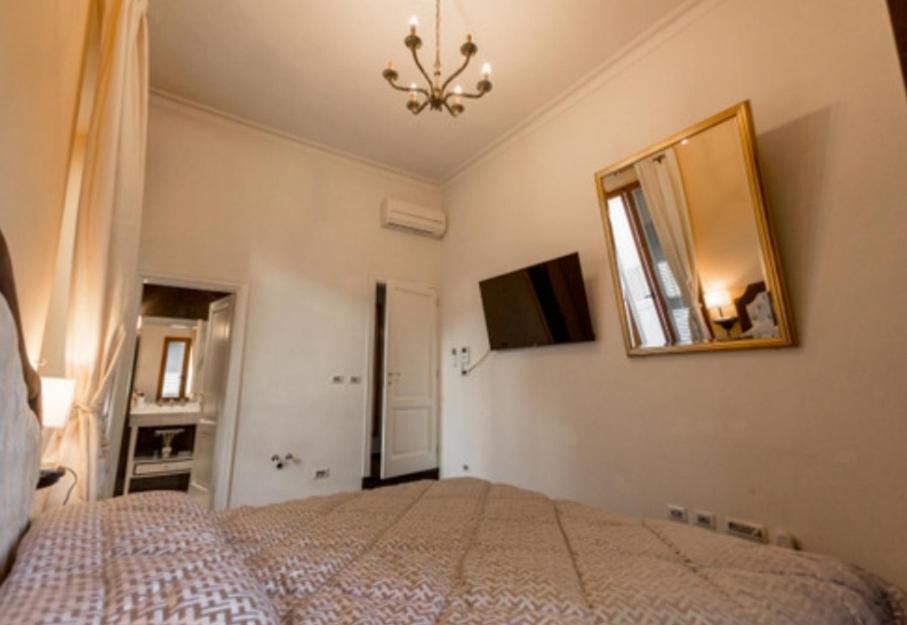 Borgo Pinti Suites Le Stanze Dei Nobili Florenz Exterior foto