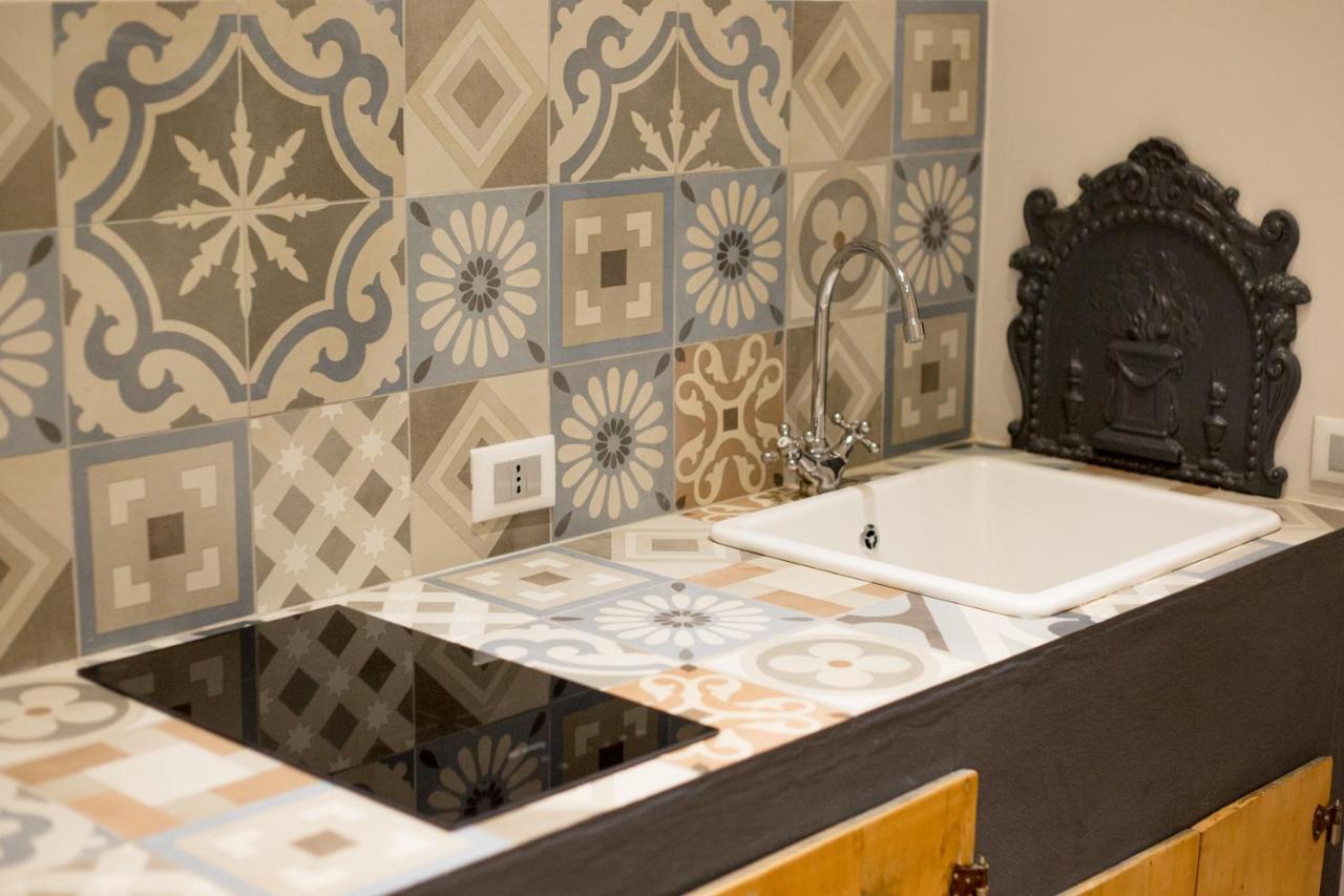 Borgo Pinti Suites Le Stanze Dei Nobili Florenz Exterior foto