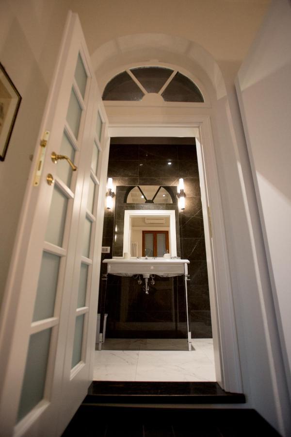 Borgo Pinti Suites Le Stanze Dei Nobili Florenz Exterior foto