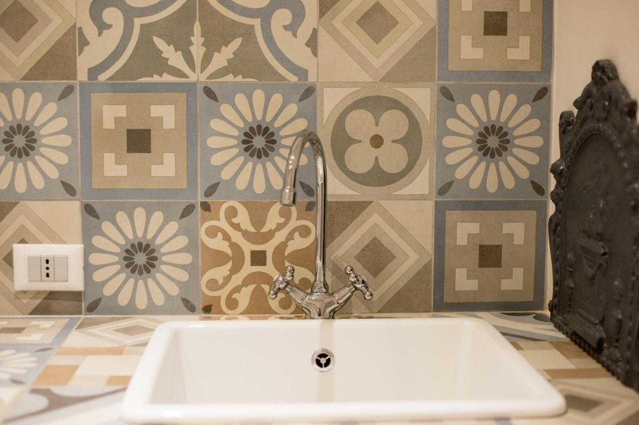 Borgo Pinti Suites Le Stanze Dei Nobili Florenz Exterior foto